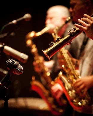 Fred Wesley and The New JBs San Antonio