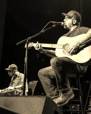 Aaron Lewis San Antonio
