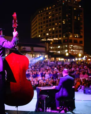Big Bad Voodoo Daddy New Braunfels
