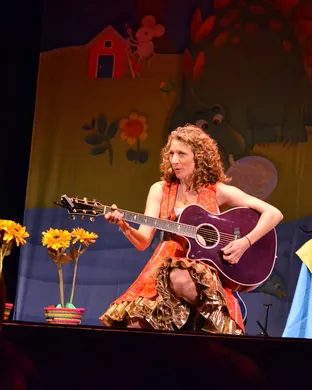 Laurie Berkner San Antonio