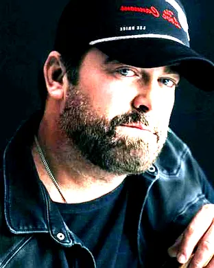 Lee Brice Helotes
